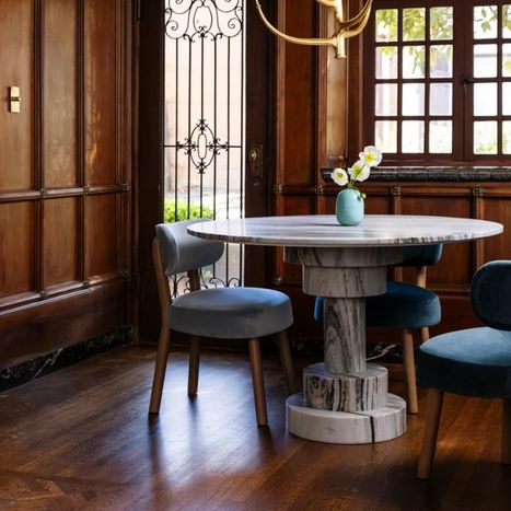 Image of a room with a shiny wood floor Image of a room with a shiny wood floor