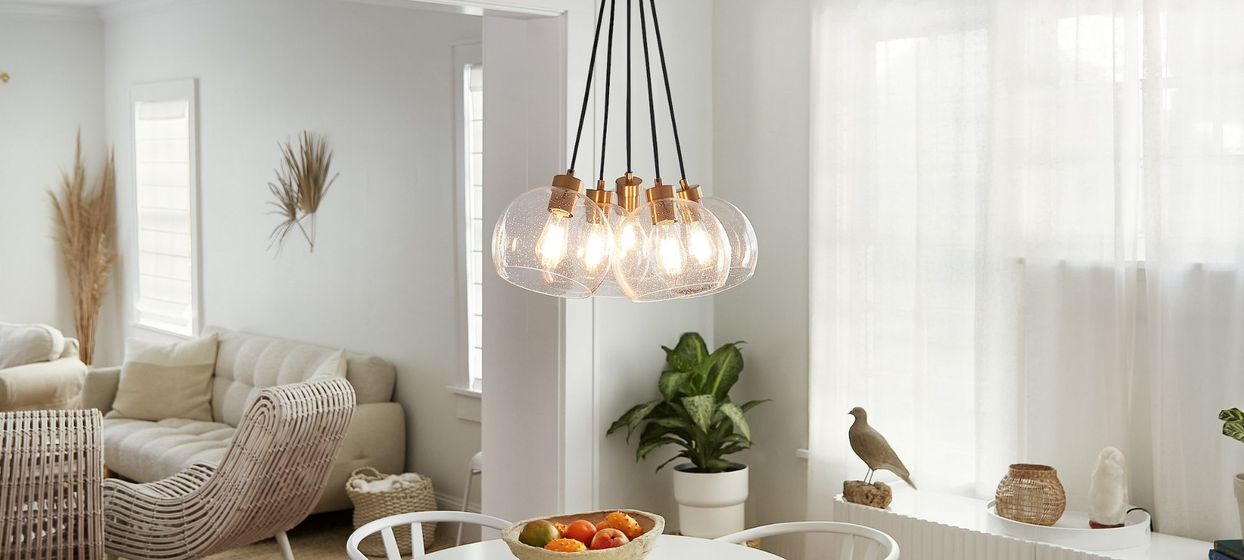 LED vs Incandescent - Featured Image.jpg