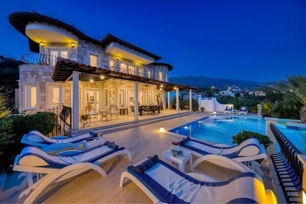 luxury home with pool