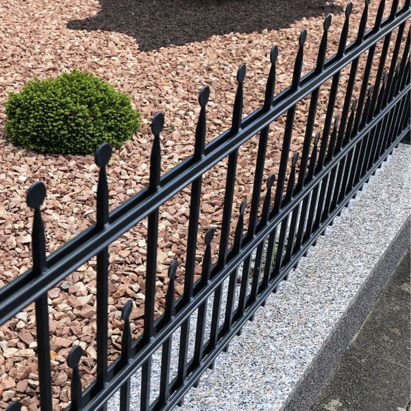 closeup of aluminum fence