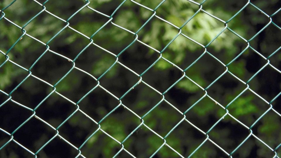 M30708 - Blitz Our Commercial Fencing Services.jpg