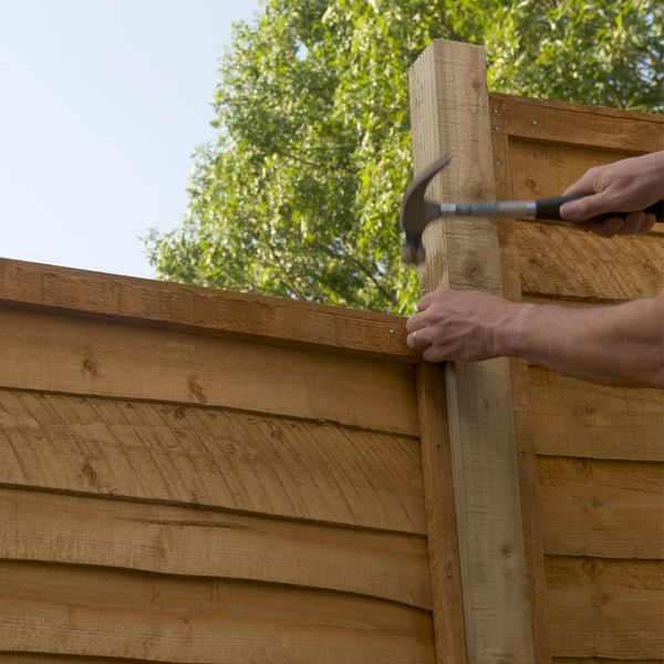 The Ultimate Guide to Choosing the Right Fence for Your Home4.jpg