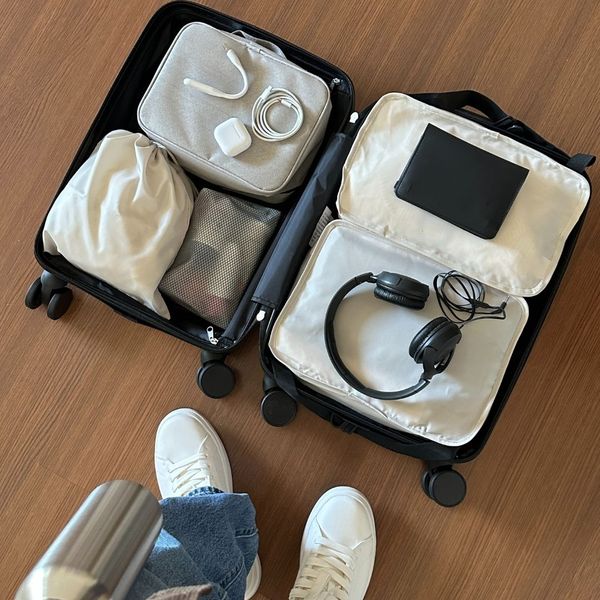 Carry On Essentials You Need for a Family Friendly Vacation (4).jpg