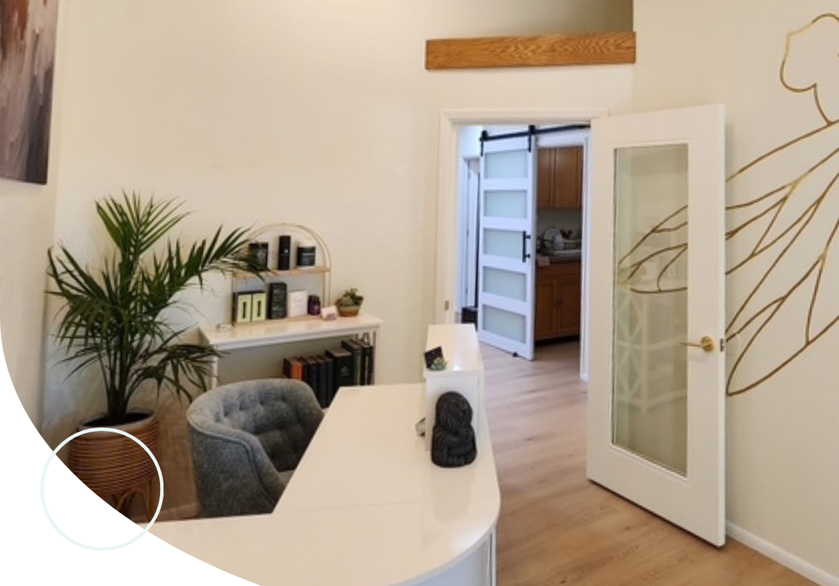 Tucson, Arizona Personalized GLP-1 Concierge Wellness Center hero.png