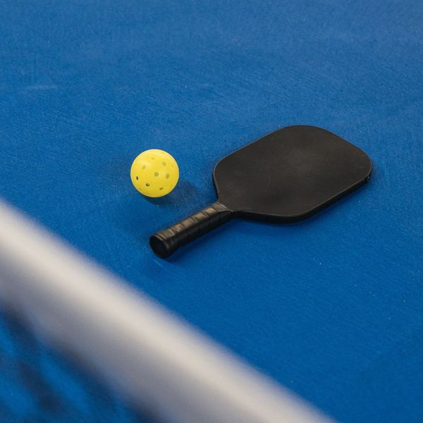 FindPickleballPaddle.jpg