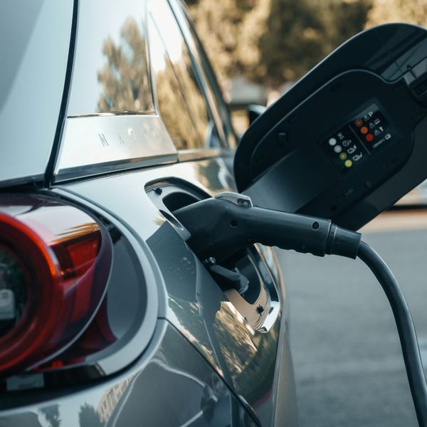 Electric Vehicle Charging Electric Vehicle Charging