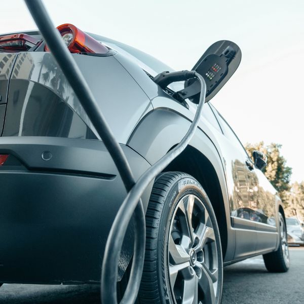 Electric Vehicle Charging Electric Vehicle Charging