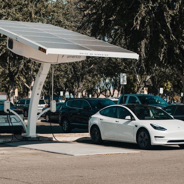 Electric Vehicle Charging Electric Vehicle Charging