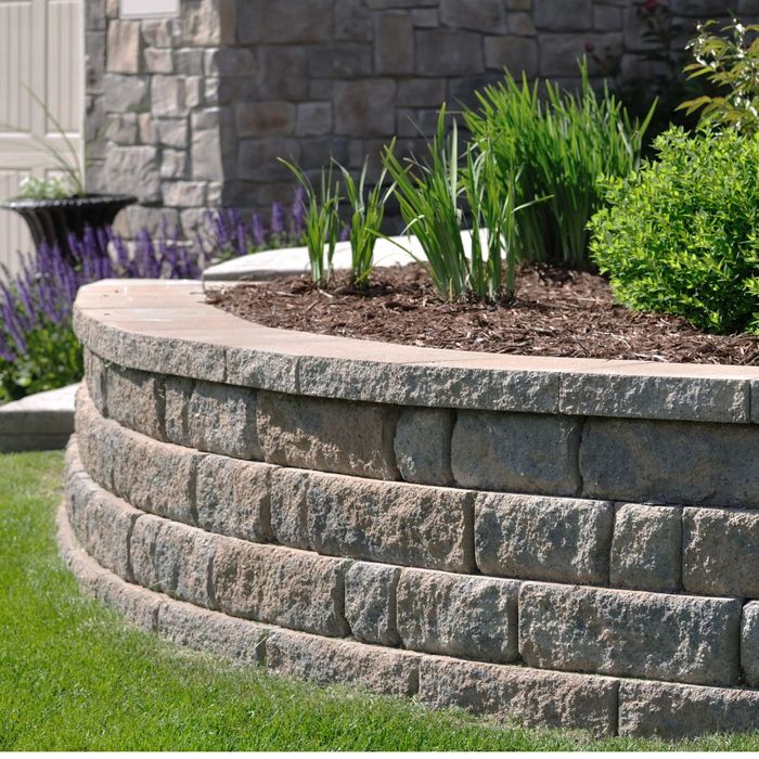 Hardscaping Designs We Love Image 3.jpg