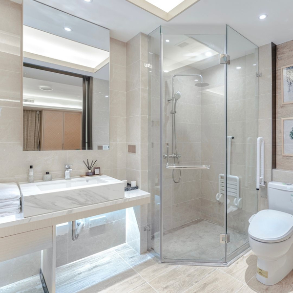modern bathroom, cabinet underlighting, glass shower