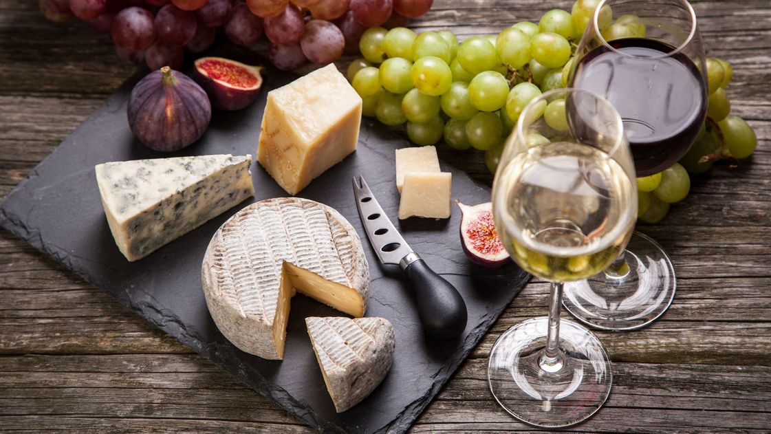 M32298 - Blitz - The Best Wine and Cheese Pairings - Featured Image.jpg