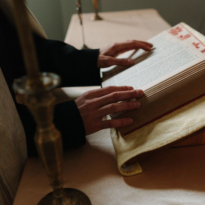 Open Bible Hymns That Inspire1.jpg