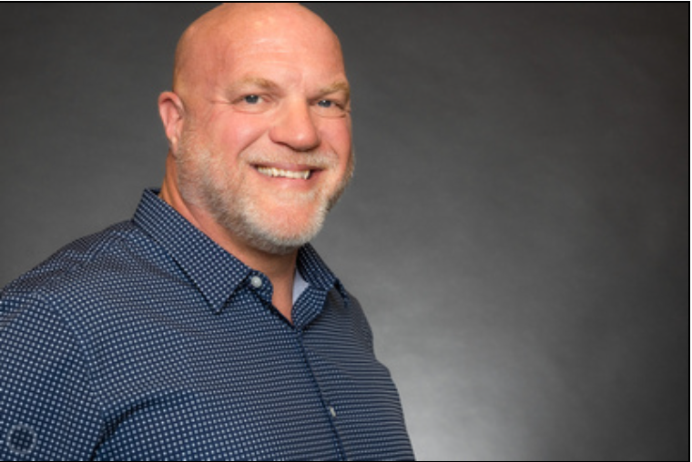 Headshot facing right.png