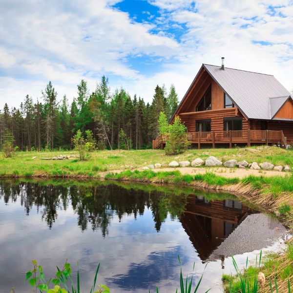 1 Lake Norman North Carolina Log Home Construction.jpg
