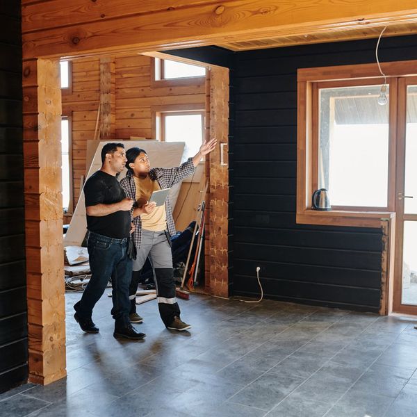 4 Asheville North Carolina Log Home Construction.jpg