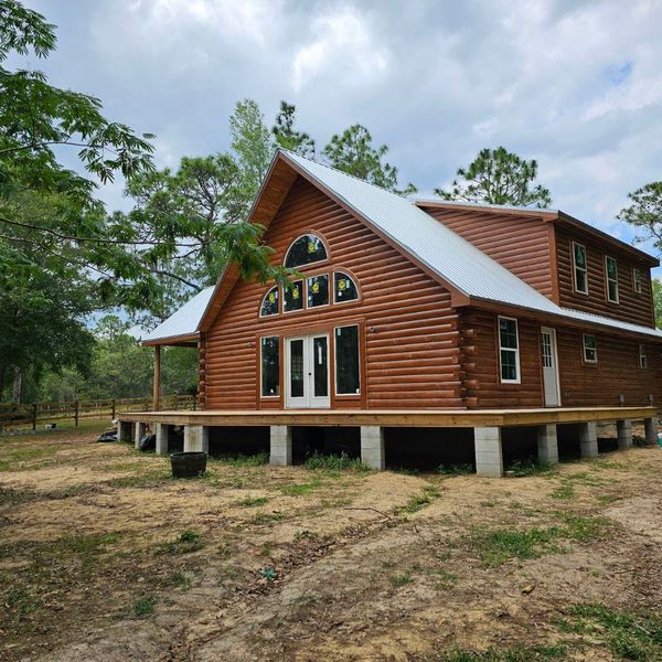 1 Asheville North Carolina Log Home Construction.jpg