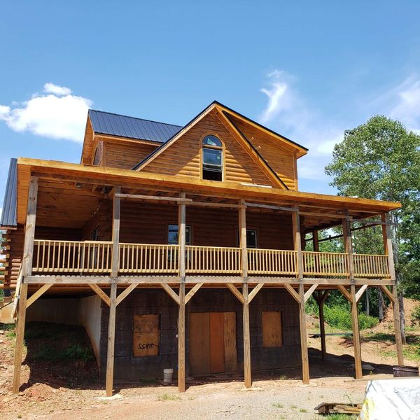1 Highlands North Carolina Log Home Construction.jpg