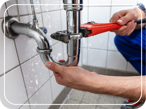plumber fixing u bend pipe plumber fixing u bend pipe