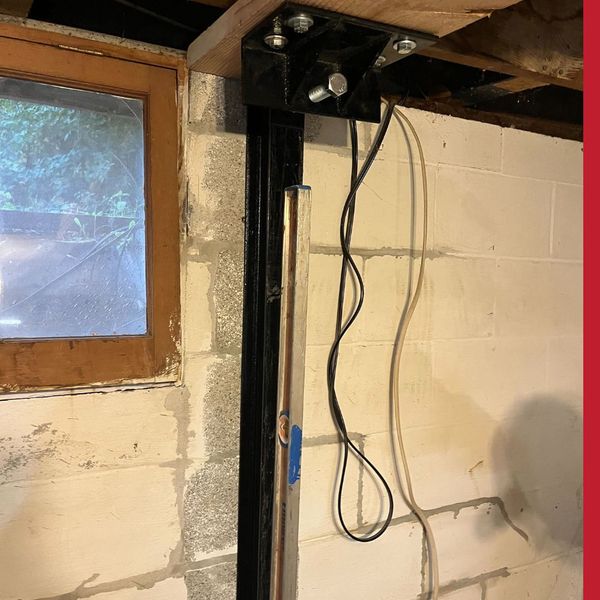 metal support for joist
