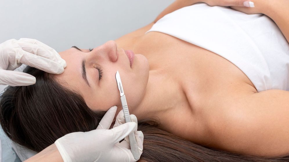 Discover a Revolutionary Facelift Dermaplane Facial at Lash Envy Studios FeatImg.jpg