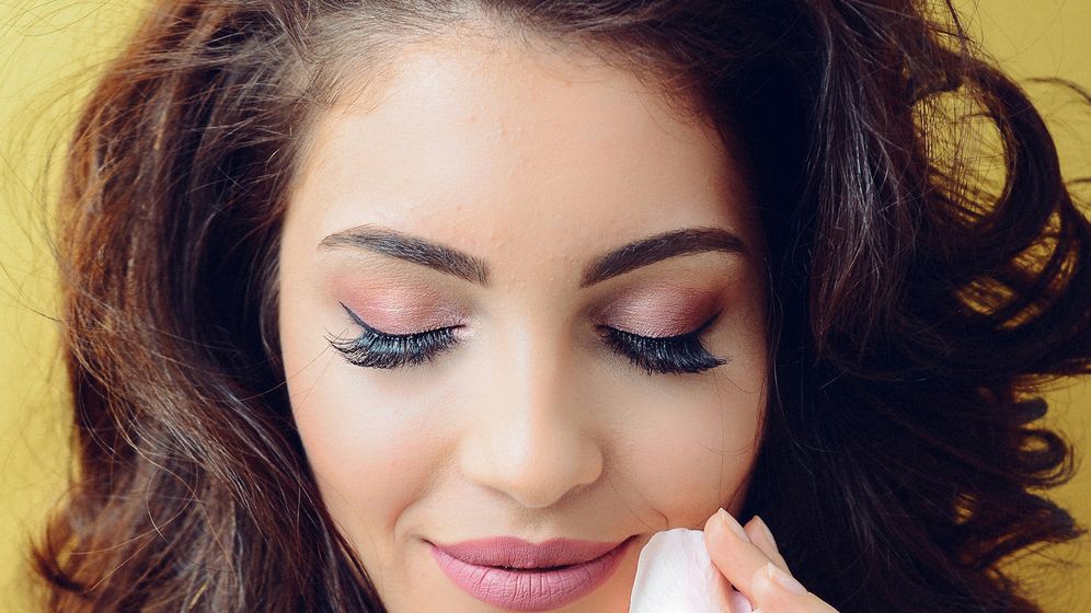 hero_types-of-lash-extensions.jpg