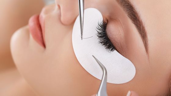 M17103 - hero - How our Lash Extensions Beat The Competition - Lash Envy Studio.jpg