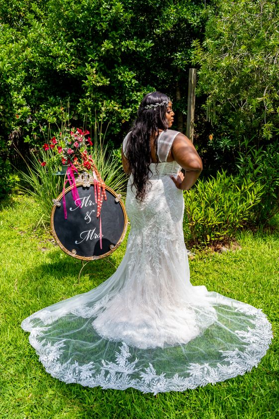 Bride dress in Garden.jpg