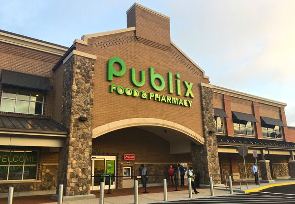 Cleaning Services for publix in Charlotte NC.jpg
