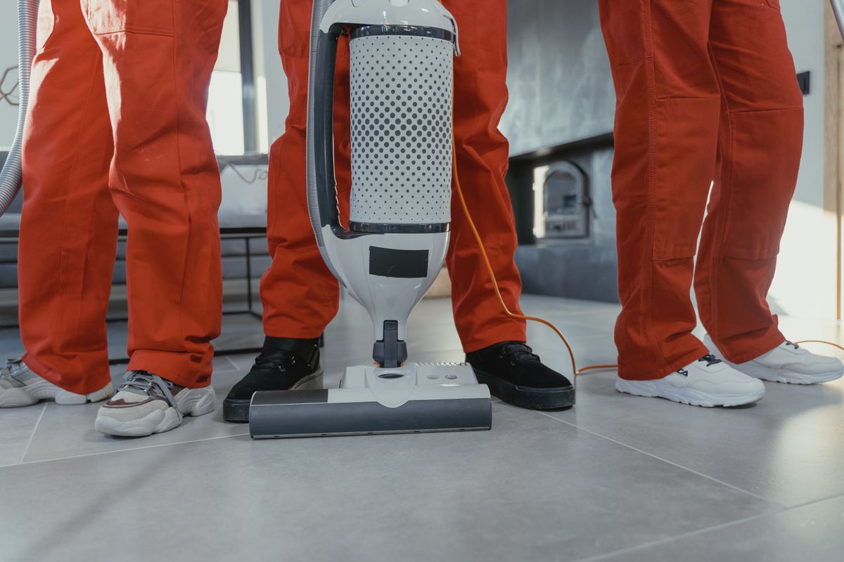 Commercial Cleaning Professionals in Edmonton.jpg