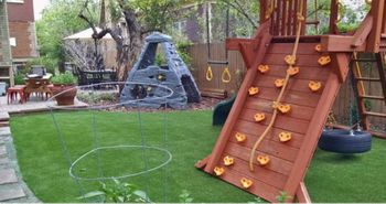 playground_artificial_turf_grass_plushgrass6.jpg