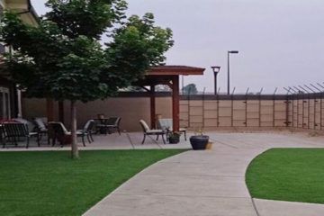 lawn_home_landscape_artificial_turf_grass_plushgrass101-360x240.jpg
