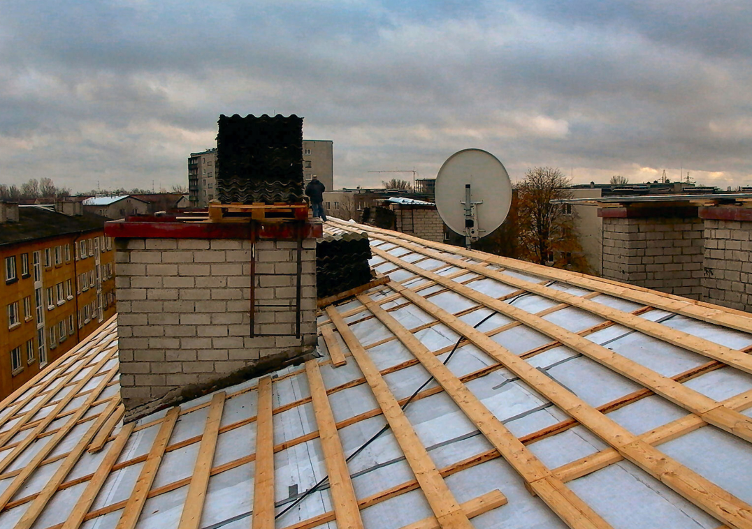 Seasonal roof repair in Northern Virginia home after storm damage