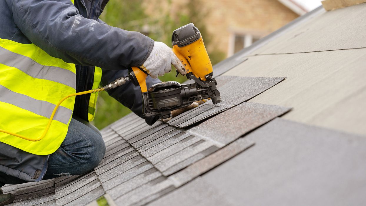 what-happens-during-a-roof-installation-01.jpg
