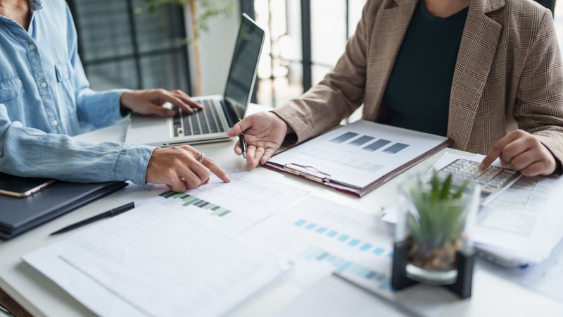 Ways CPA Advisors Enhance Value in Private Equity Investments - Hero.jpg