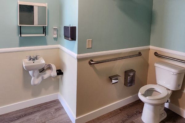 Newly renovated commercial bathroom space