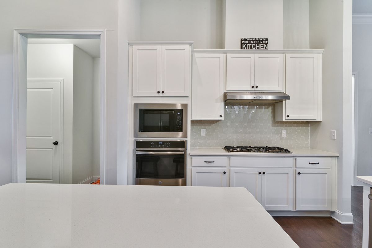 IF YOU LOVE COOKING, YOU'LL LOVE THIS KITCHEN