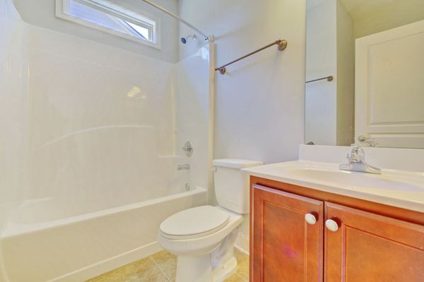 FULL DOWNSTAIRS BATH