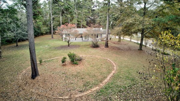 0-1 FRONT OF HOUSE.jpg