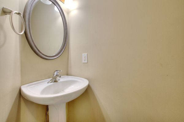 _DSC5802_3_4Smooth 3.jpg