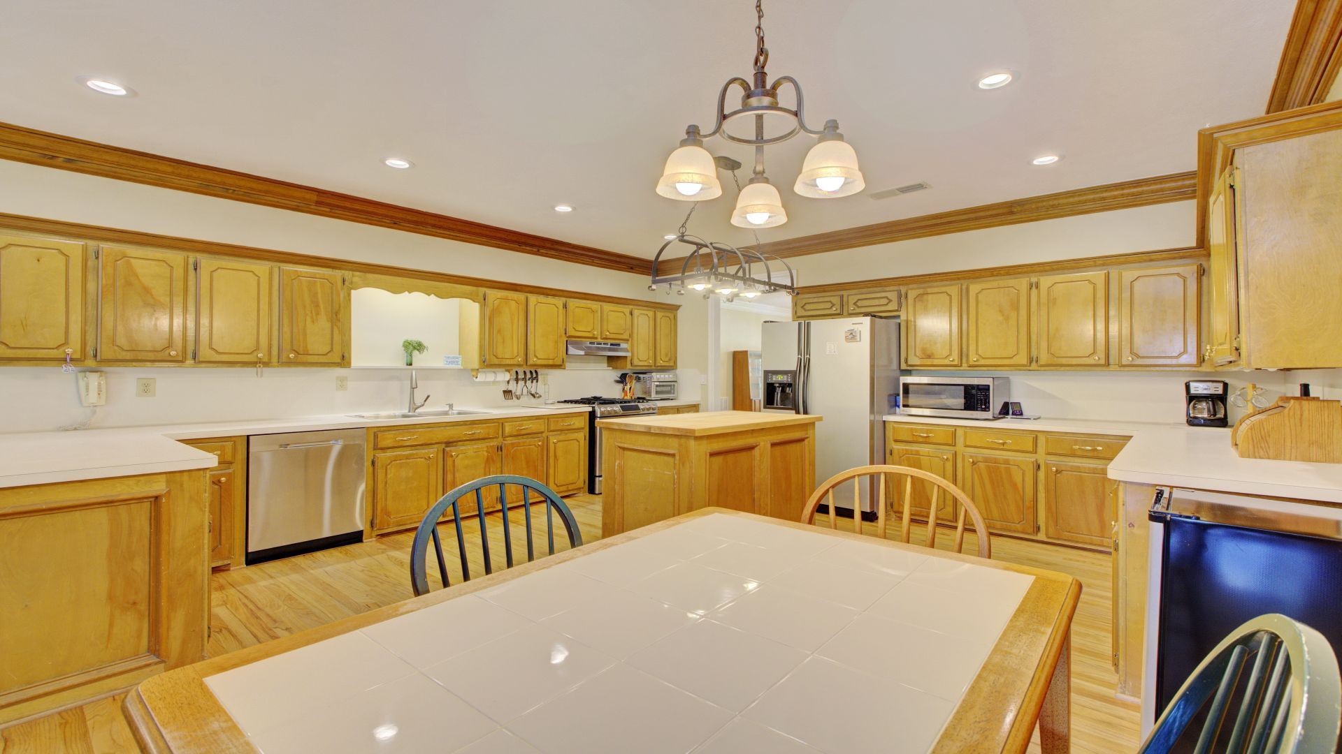 Large open concept kitchen.jpg