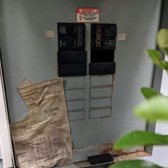 outdoor-electrical-panel-inspection-image-asheboro-nc (1).jpg