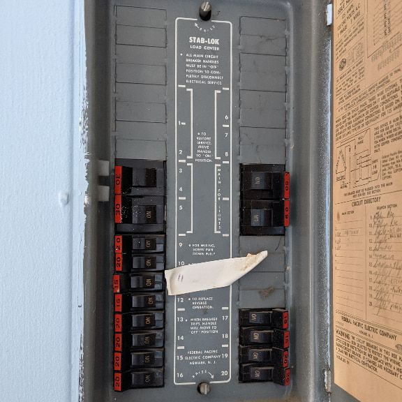 Federal Pacific Stab-Lok electrical panel
