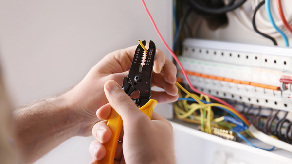 How to Find the Best Licensed Electrician in Greensboro NC.png