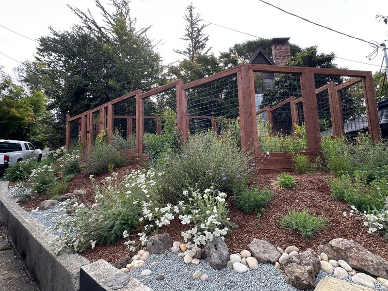OaklandOrchardHogPanelFence.jpg