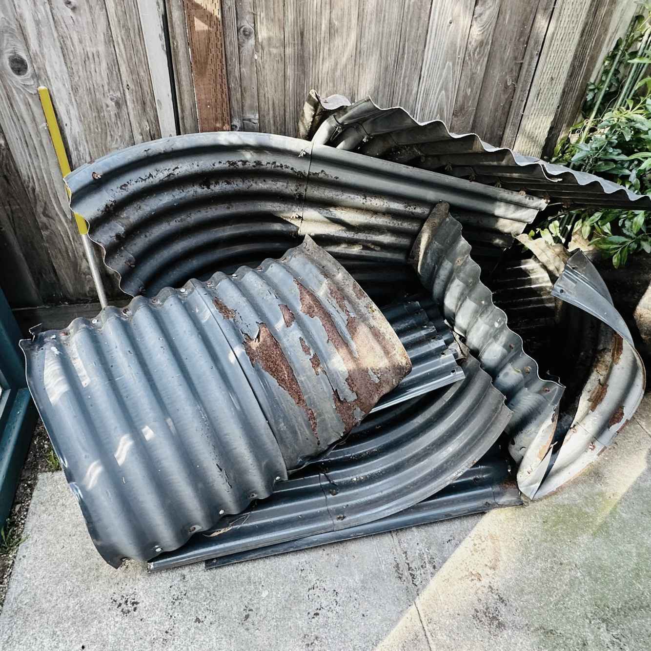 AlamedaRasiedBed_Trashed.jpg