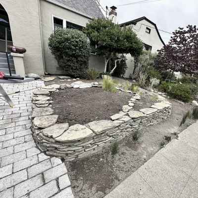 AlbanyRetainingWall_Before.jpg