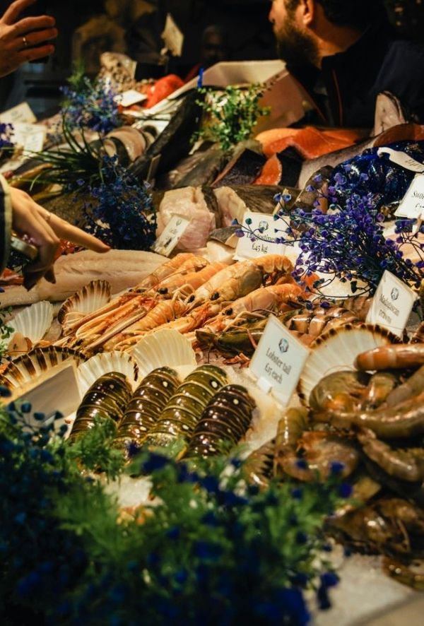 Fresh seafood market.