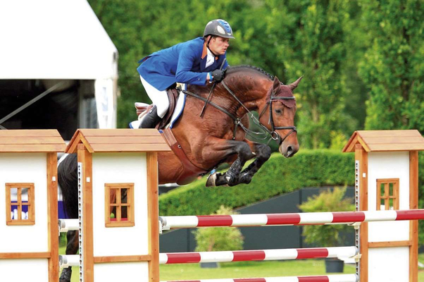 canturano jumping.jpg