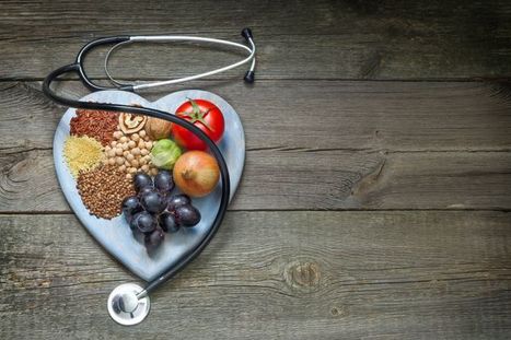 stethoscope and healthy food