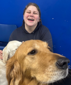 Play N  Pup Employee.png